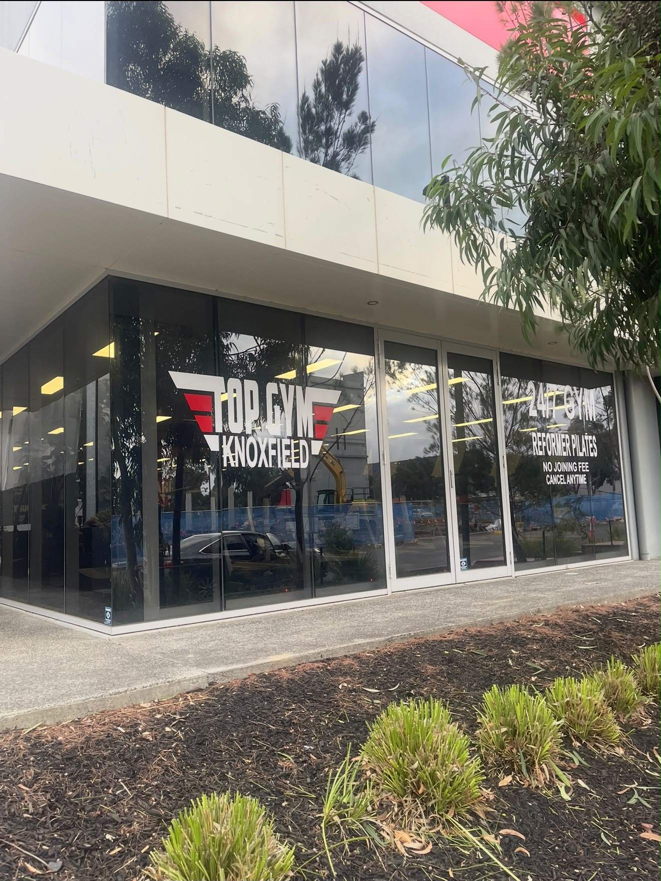 Top Gym Knoxfield Full Shopfront Window Signage
