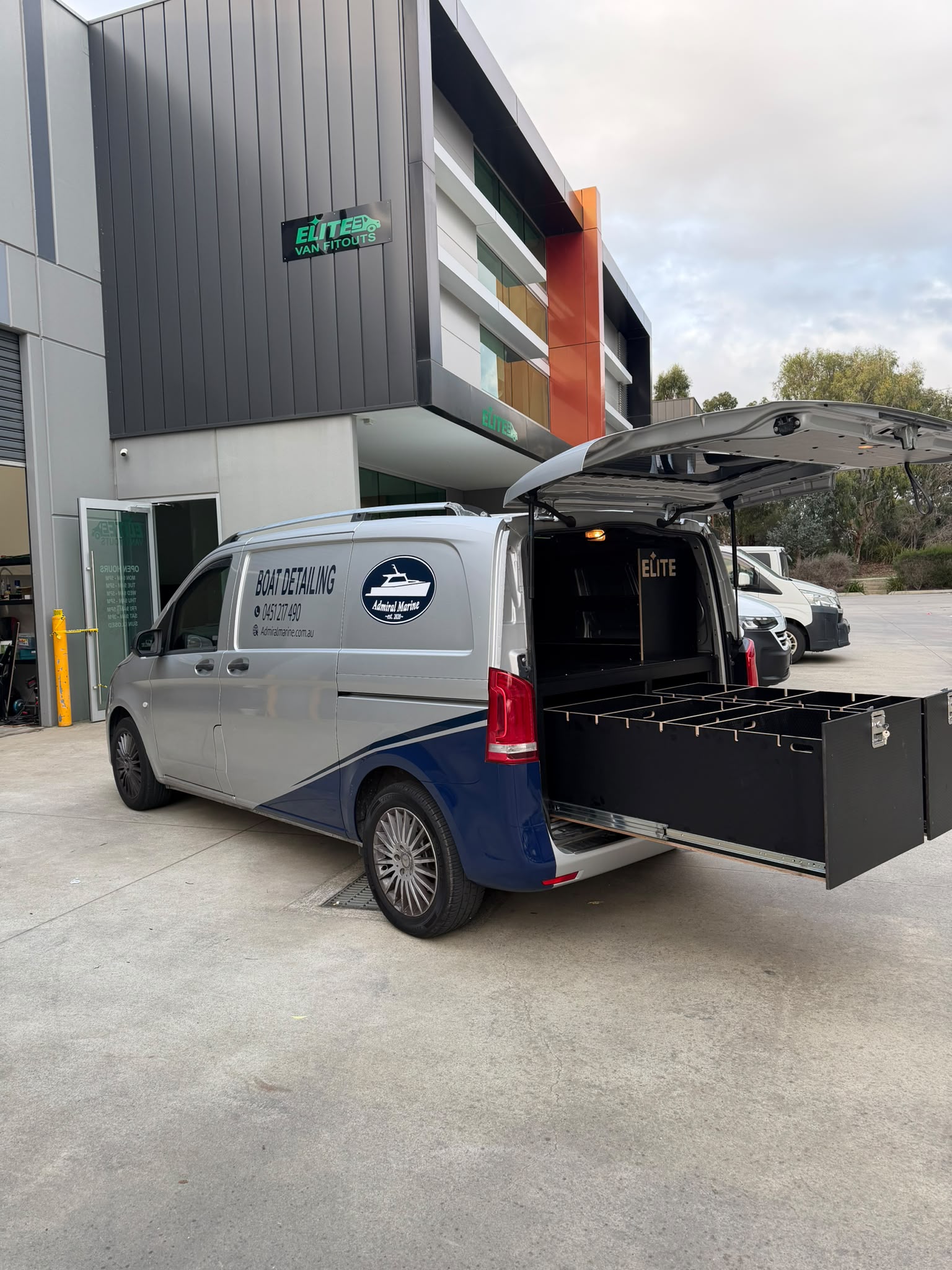 Admiral Marine - Fitout + Vehicle Signage